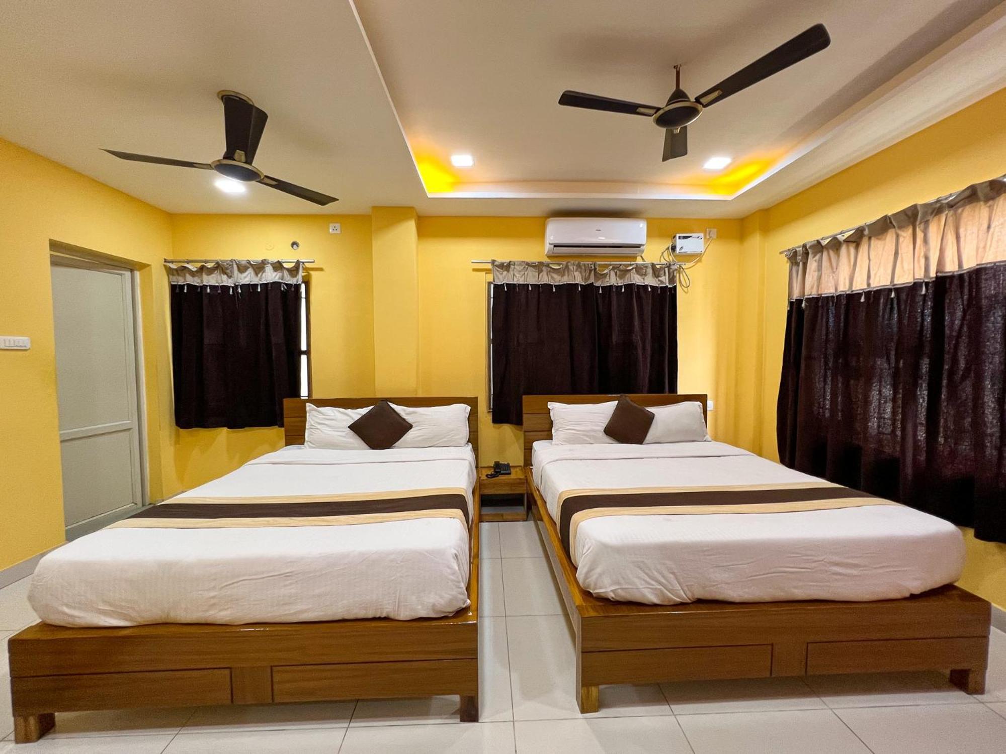 Le Hotel Host Tiruchirappalli Ngoại thất bức ảnh